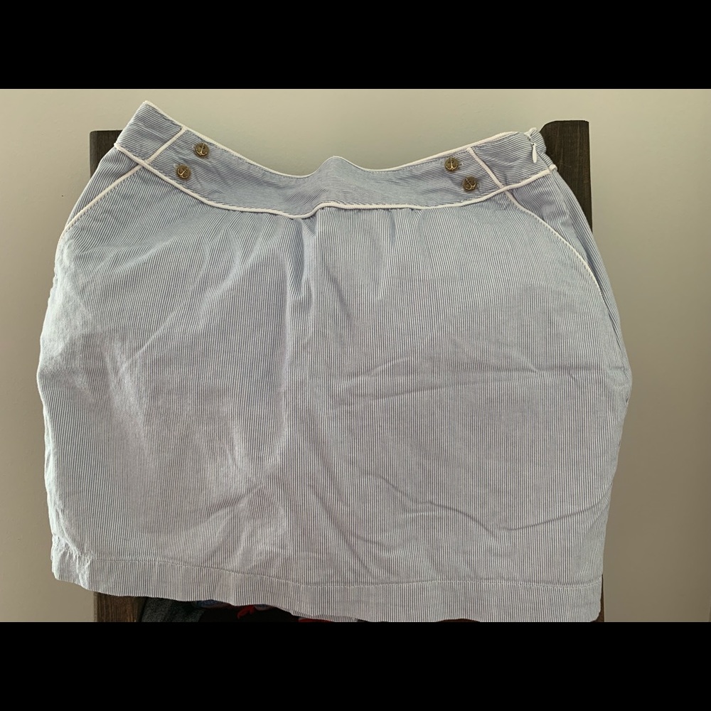 Vineyard vines seersucker skirt